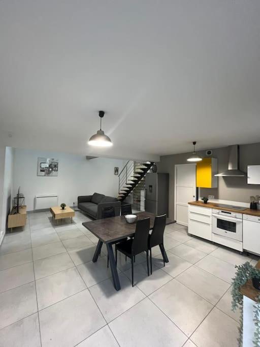 La Maison Du Bonheur 70 M² Saint-Amand-les-Eaux Kültér fotó